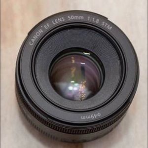 Canon 50mm 1.8 Nifty Fifty Lens
